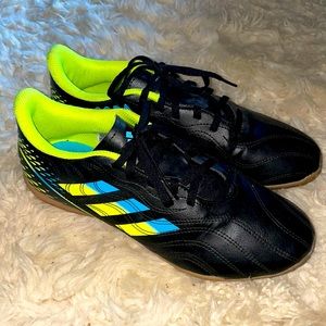 Adidas indoor soccer shoes worn 3x